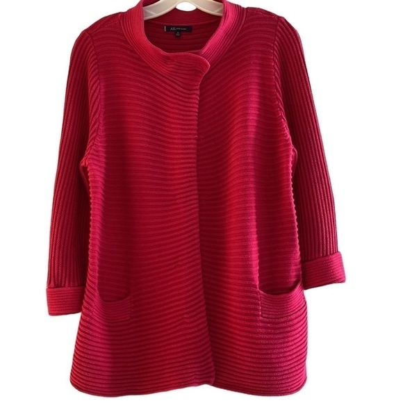 Anne Klein Cardigan ribbed pink with 3/4 cuffed sleeves. 100% cotton. Medium
C - Picture 2 of 11